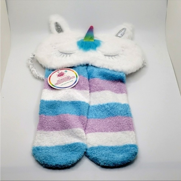 NWT Unicorn sleep eye mask and no skid soft fuzzy socks - Picture 2 of 5